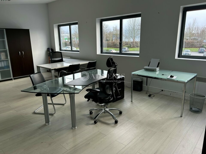 Vente Investisseur Bureaux BOIS D'ARCY (78390) - Photo 2