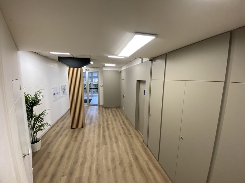 Location Bureaux et activités légères MONTIGNY LE BRETONNEUX (78180) - Photo 5