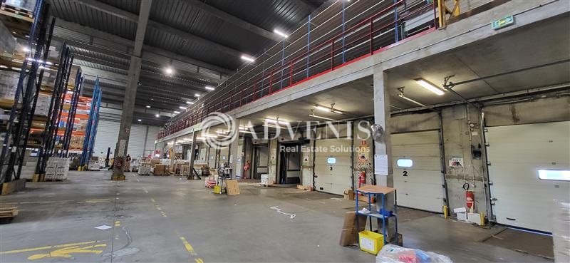 Location Entrepôts MAUREPAS (78310) - Photo 1