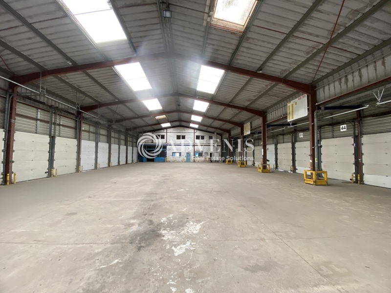 Vente Utilisateur Entrepôts TRAPPES (78190) - Photo 1
