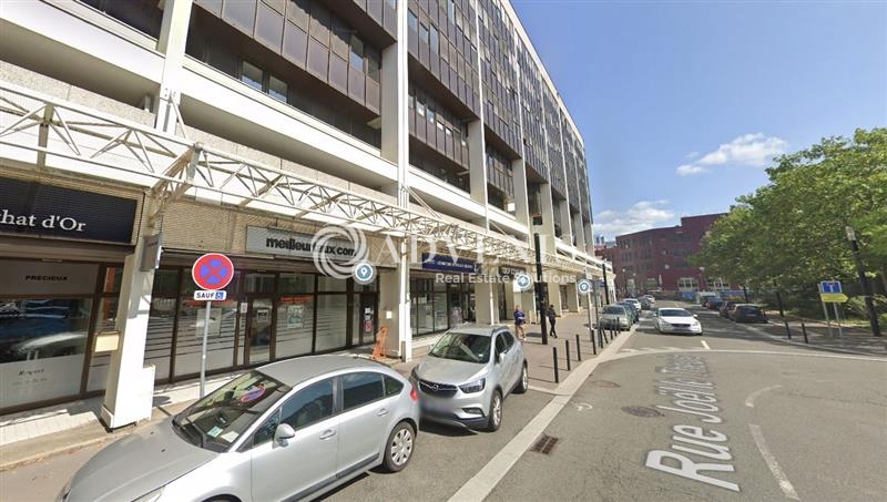 Location Commerces MONTIGNY LE BRETONNEUX (78180) - Photo 1