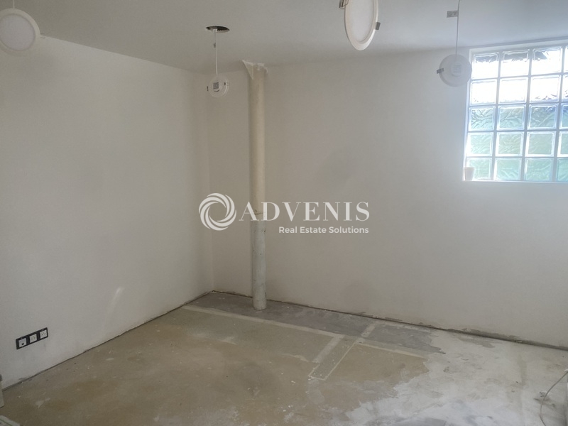 Location Bureaux COIGNIERES (78310) - Photo 1