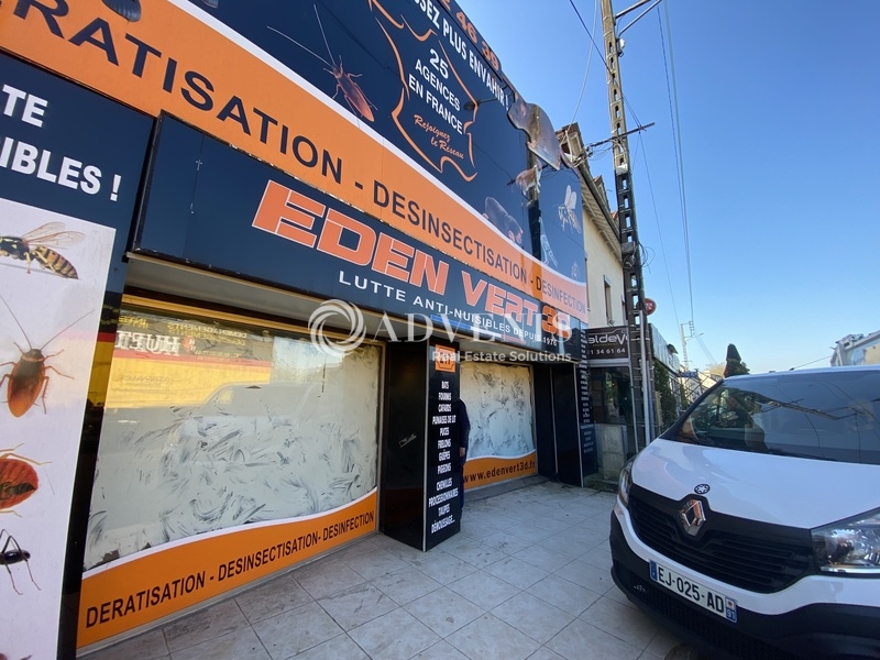 Location Commerces COIGNIERES (78310) - Photo 1