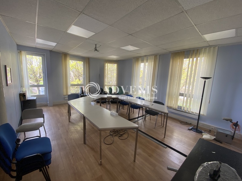 Vente Investisseur Activités Entrepôts MONTIGNY LE BRETONNEUX (78180) - Photo 3