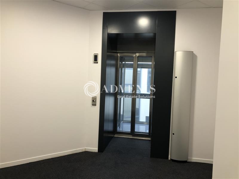 Location Bureaux et activités légères GUYANCOURT (78280) - Photo 7