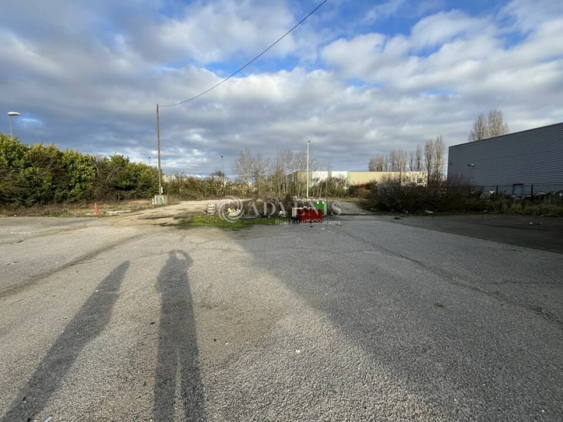 Location Activités Entrepôts COIGNIÈRES (78310) - Photo 3