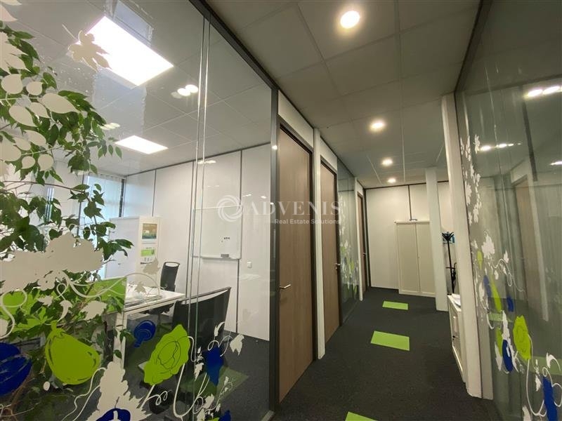 Vente Investisseur Bureaux GUYANCOURT (78280) - Photo 4