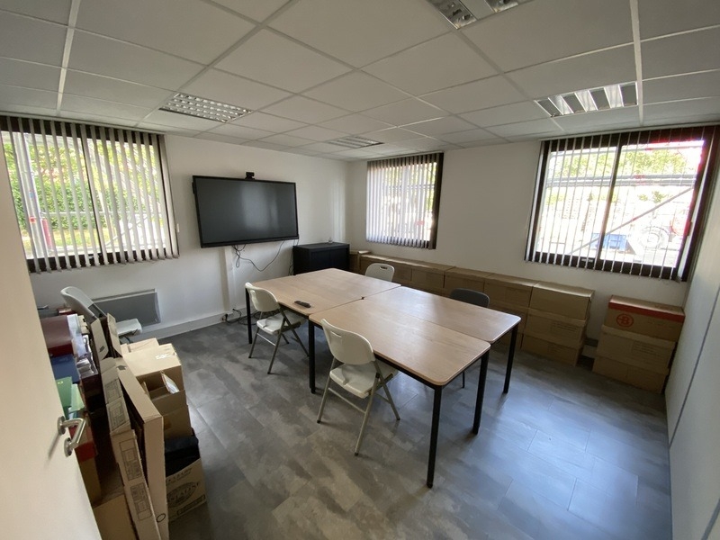 Vente Investisseur Activités Entrepôts VOISINS LE BRETONNEUX (78960) - Photo 4