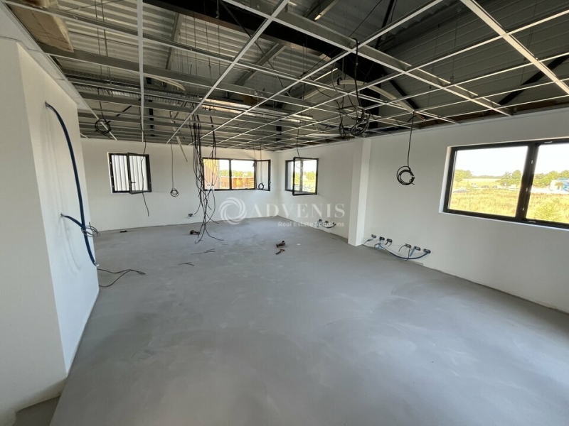 Location Bureaux et activités légères GAZERAN (78125) - Photo 6