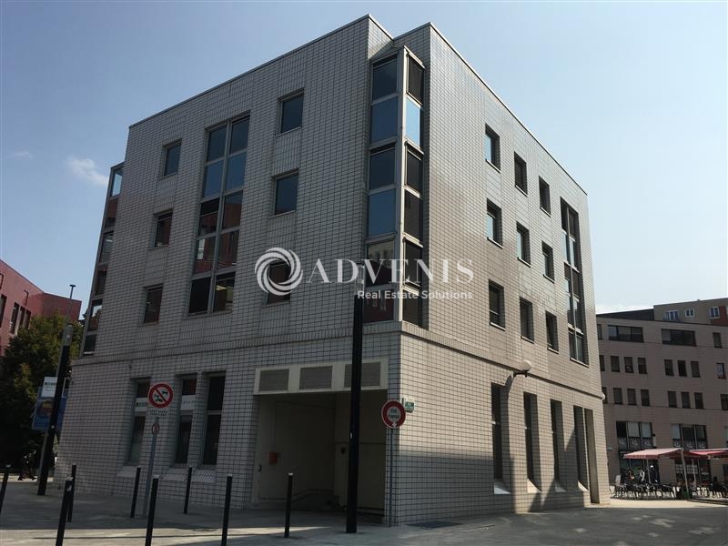 Location Bureaux MONTIGNY LE BRETONNEUX (78180) - Photo 4