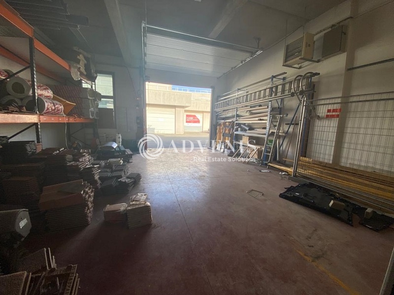 Location Activités Entrepôts LA VERRIERE (78320) - Photo 2