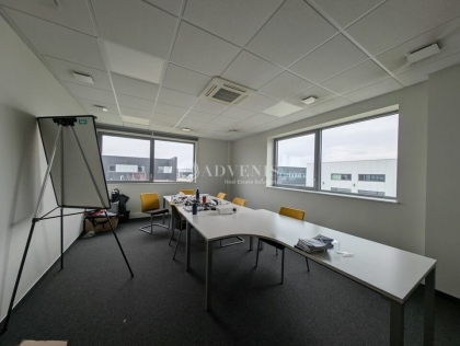 Advenis RES - Immobilier d'entreprises