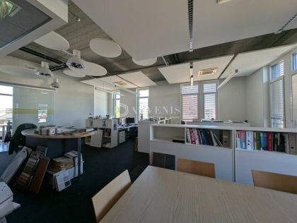 Advenis RES - Immobilier d'entreprises