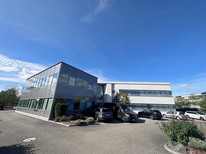 Location Bureaux ENTZHEIM - Photo 1