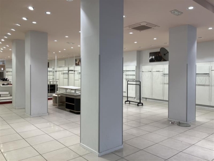 Advenis RES - Immobilier d'entreprises