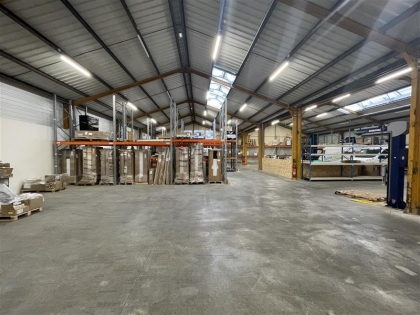 Advenis RES - Immobilier d'entreprises