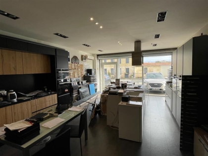 Location Commerces MERIGNAC - Photo 3