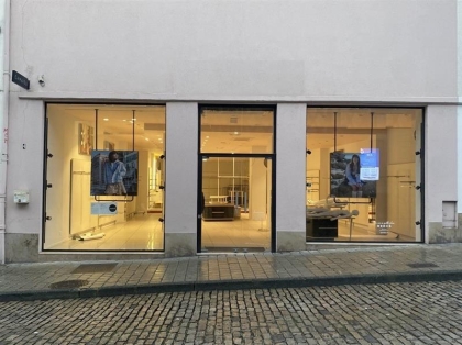 Location Commerces BOURGES - Photo 1