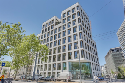 Location Bureaux VAULX EN VELIN - Photo 1