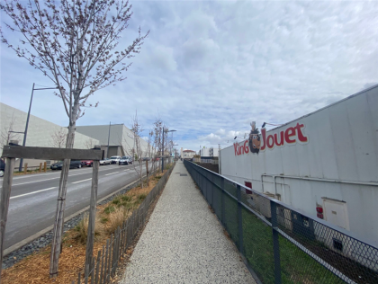 Location Commerces SAINT ETIENNE - Photo 1
