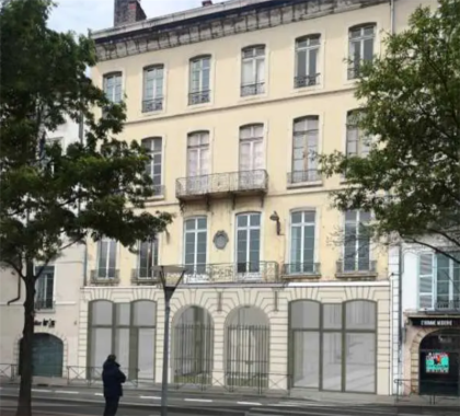 Vente Investisseur Commerces LYON - Photo 1