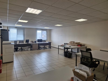 Advenis RES - Immobilier d'entreprises