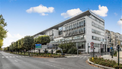 Location Bureaux et activités légères PUTEAUX - Photo 1
