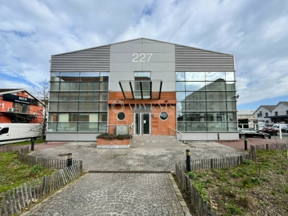 Advenis RES - Immobilier d'entreprises