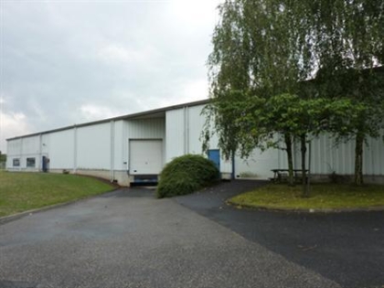 Location Entrepôts COMINES - Photo 1