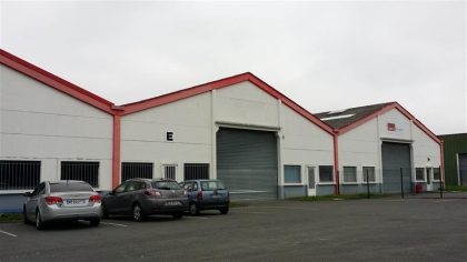 Location Entrepôts SECLIN - Photo 1