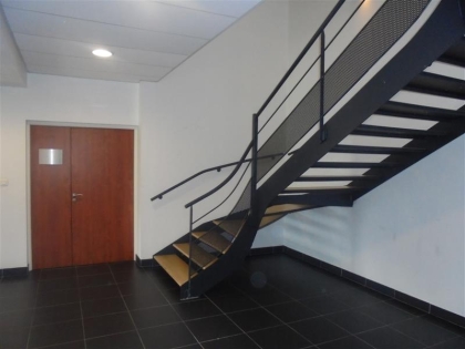 Location Activités Entrepôts CROIX - Photo 2