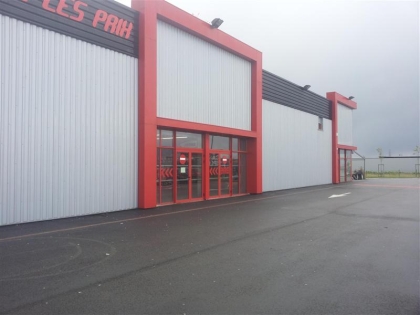 Location Commerces SECLIN - Photo 1