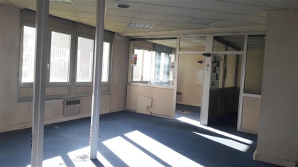 Location Commerces LILLE - Photo 3