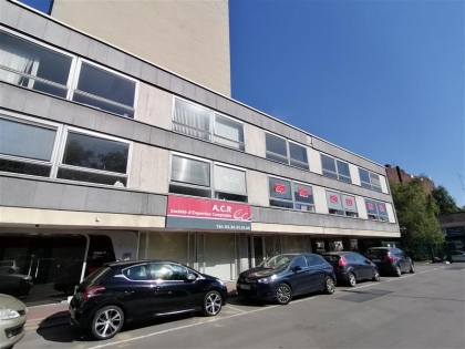 Location Bureaux CROIX - Photo 1
