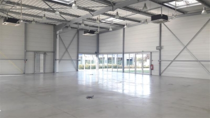 Location Commerces SECLIN - Photo 2