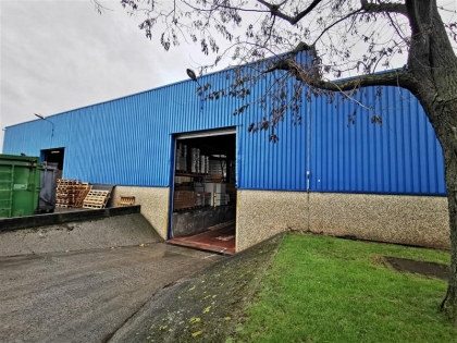 Location Entrepôts NEUVILLE EN FERRAIN - Photo 1