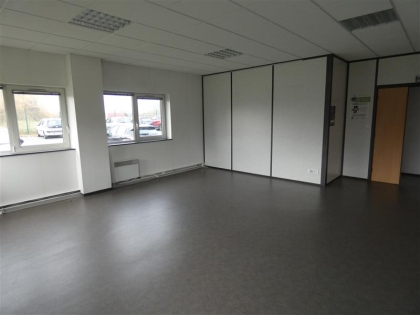 Location Bureaux FLERS EN ESCREBIEUX - Photo 3