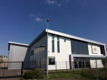 Location Entrepôts VILLENEUVE D'ASCQ - Photo 1