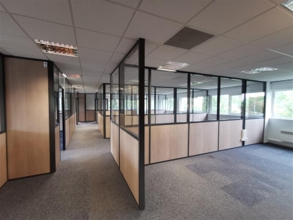 Location Bureaux WAMBRECHIES - Photo 2