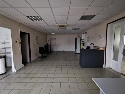 Location Entrepôts LIBERCOURT - Photo 3