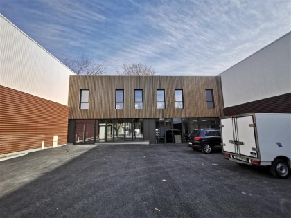 Location Entrepôts LILLE - Photo 1