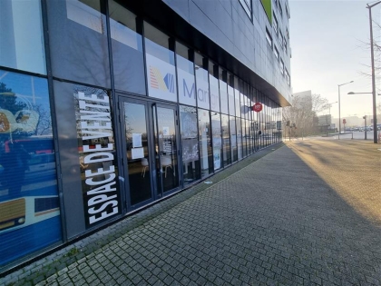 Location Commerces LILLE - Photo 1