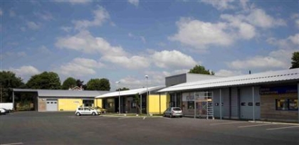 Vente Investisseur Activités Entrepôts COURCELLES LES LENS - Photo 1