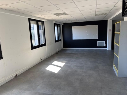 Advenis RES - Immobilier d'entreprises