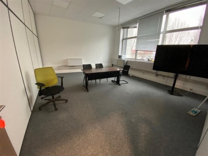 Advenis RES - Immobilier d'entreprises