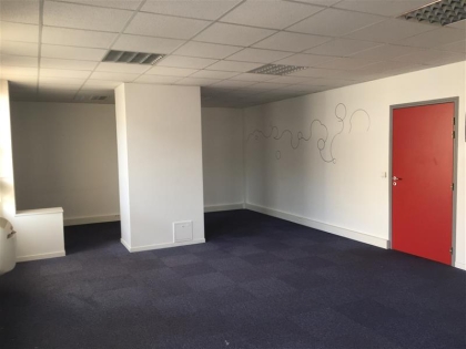 Vente Utilisateur Bureaux BUSSY SAINT GEORGES - Photo 1