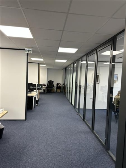 Advenis RES - Immobilier d'entreprises