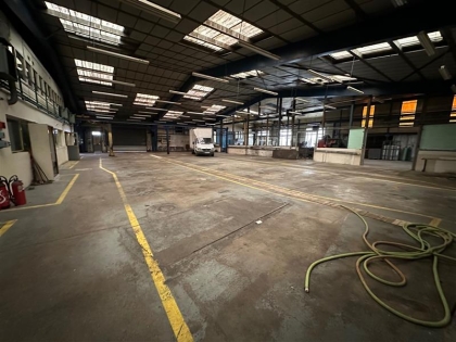 Vente Utilisateur Activités Entrepôts CHELLES - Photo 1