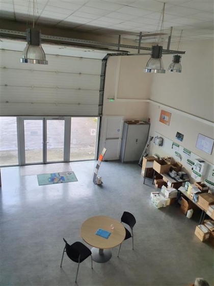 Location Bureaux et activités légères MAXEVILLE - Photo 1