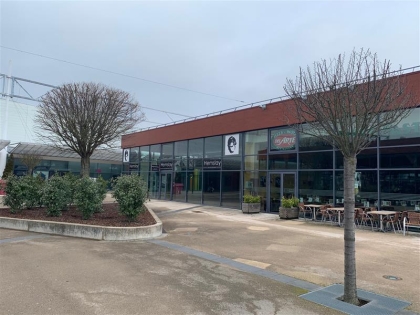 Location Commerces METZ - Photo 1